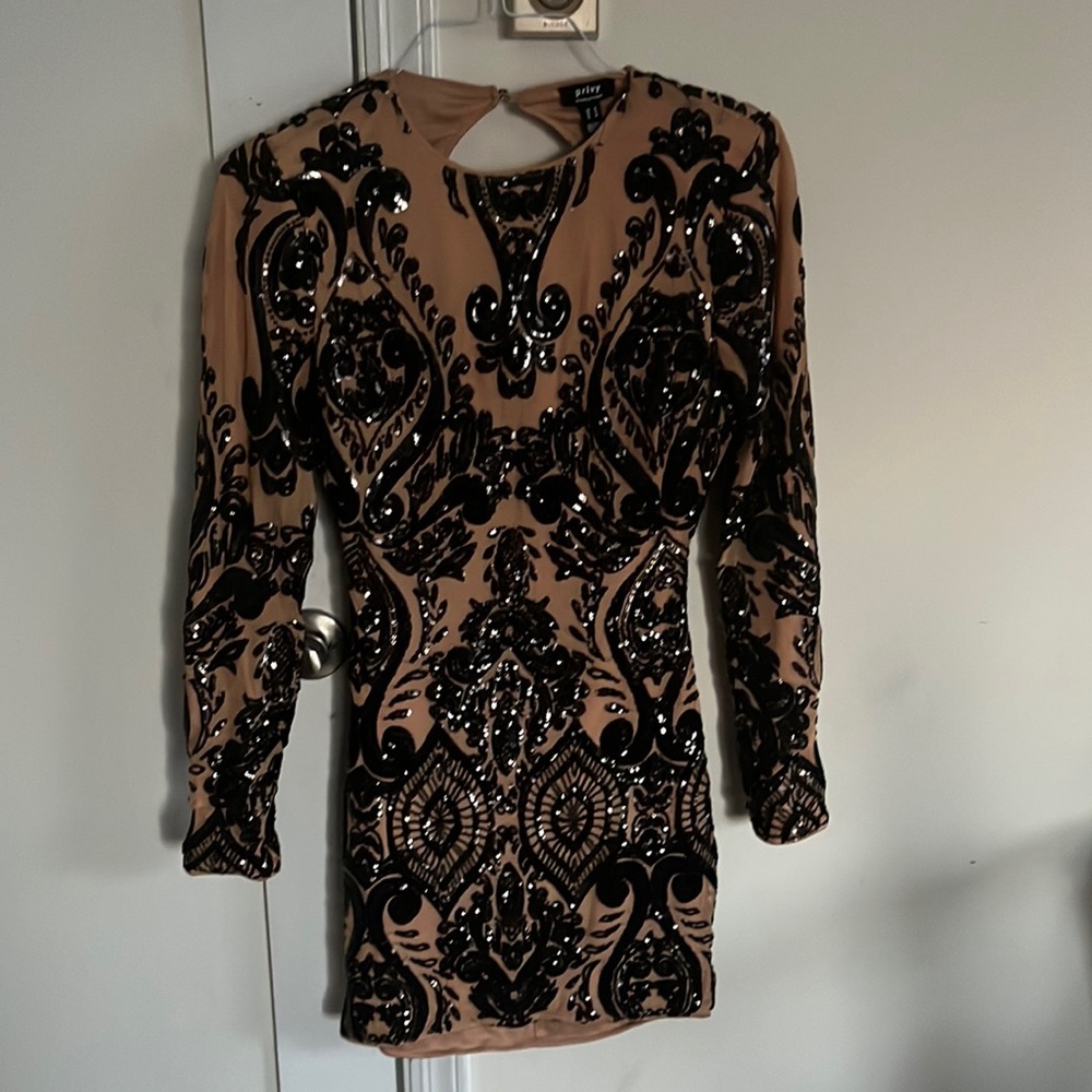 Privy dress black sequins 🖤